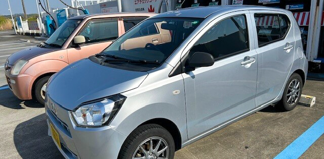 車検中の移動に困らない 代車無料!
