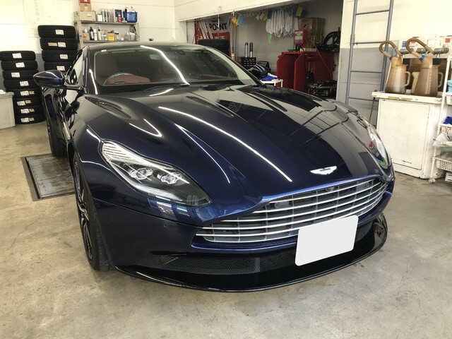 その他・アストンマーティン DB12のクリスタルキーパー